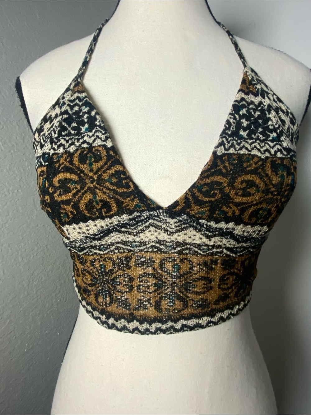 Mora Boho Tan Black & Teal Tribal Print Woven Cropped Halter Top Size Small